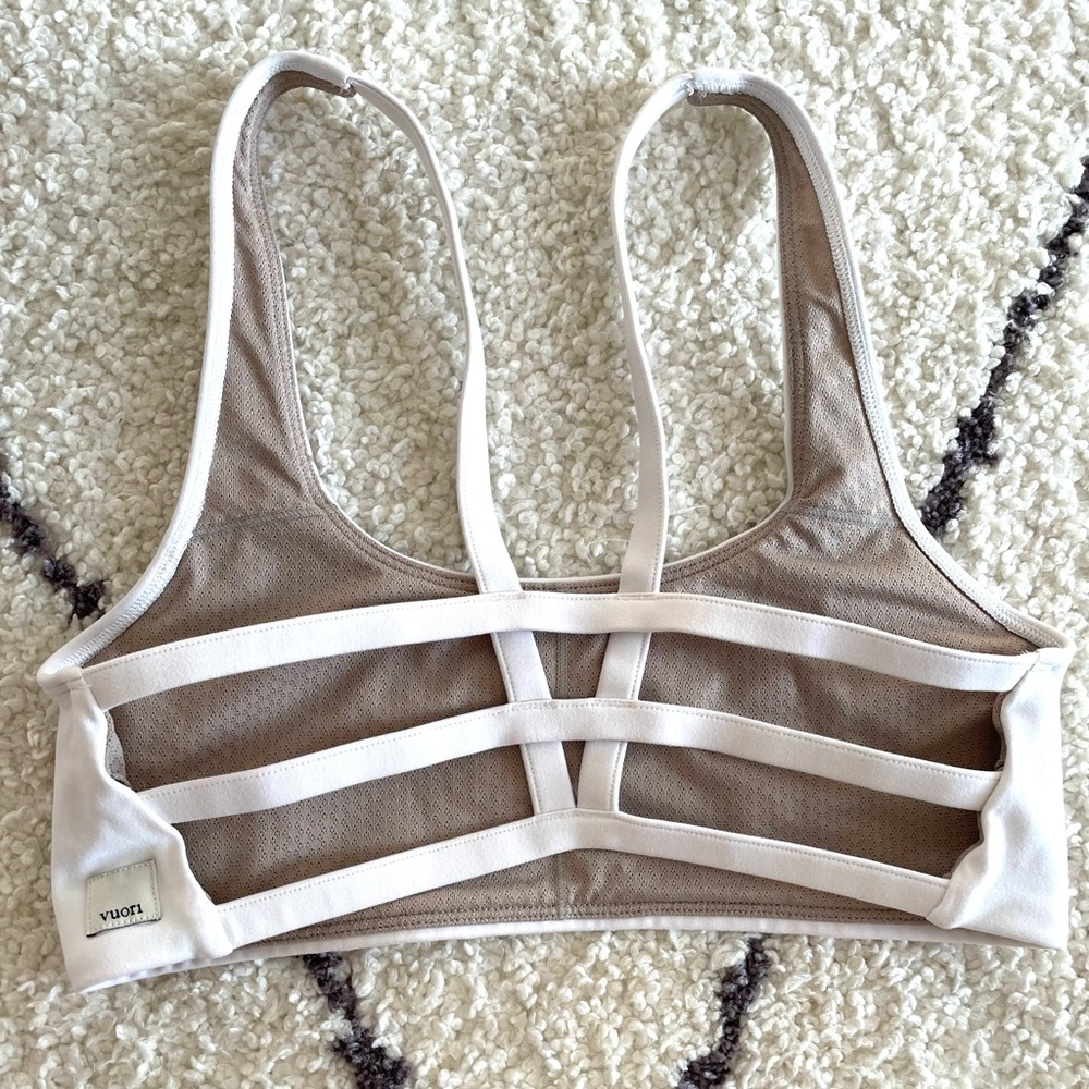 Vuori Clothing Yosemite Bra size XS white